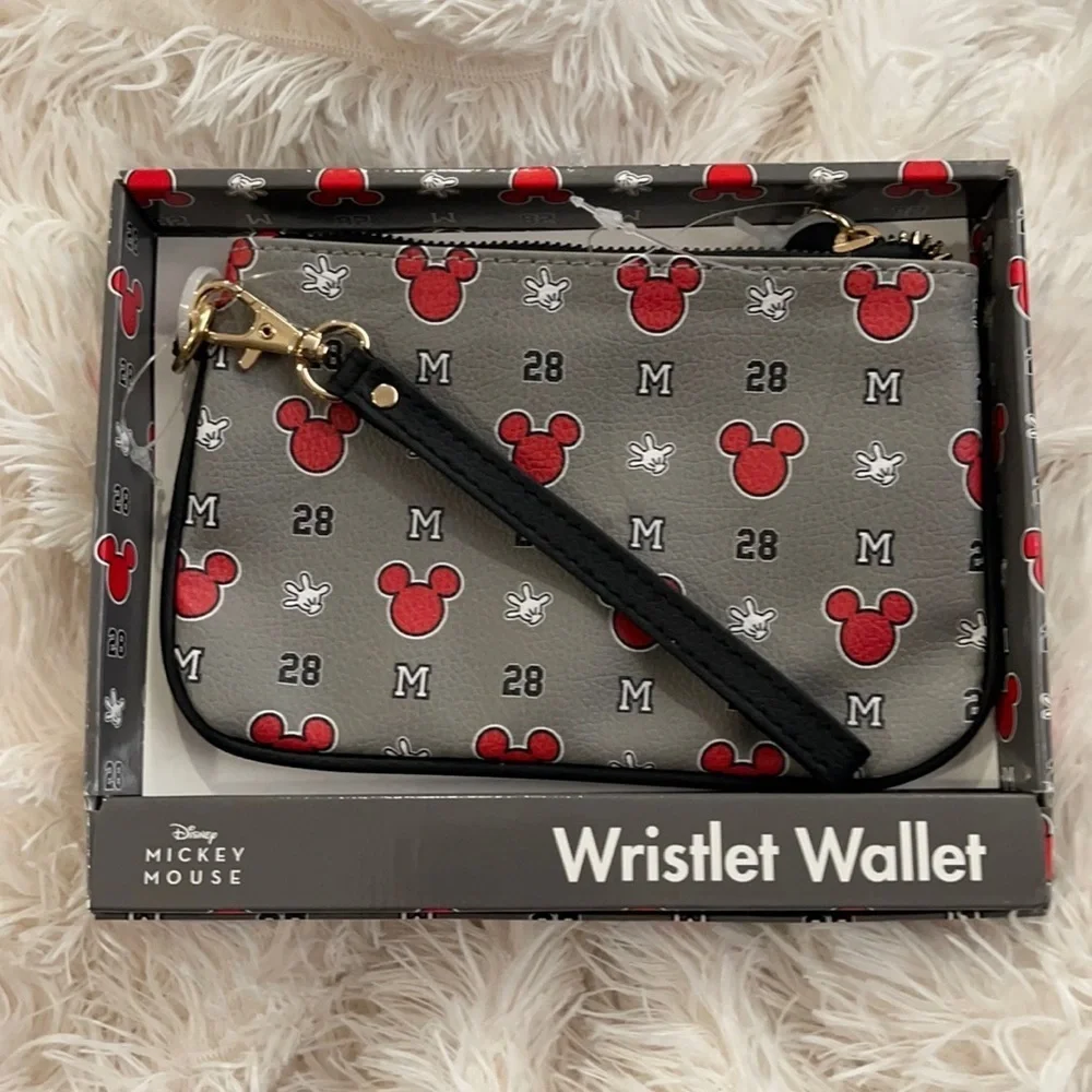 New In box Mickey Mouse wristlet